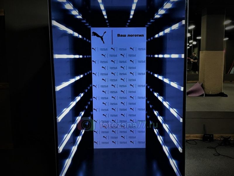 Брендирование логотипом внутри тоннеля